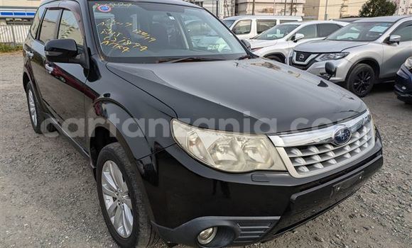 Nunua Imported Subaru Forester Nyeusi Gari ndani ya Dar es Salaam nchini Dar es Salaam