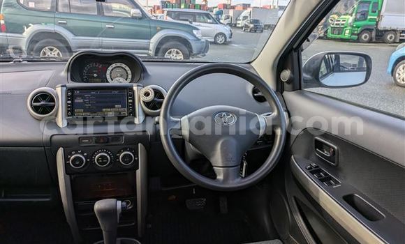 Buy Import Toyota IST White Car in Dar es Salaam in Dar es Salaam Buy Import Toyota IST White Car in Dar es Salaam in Dar es Salaam