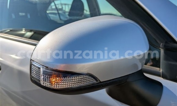 Nunua Imported Toyota Axio Fedha Gari ndani ya Dar es Salaam nchini Dar es Salaam Nunua Imported Toyota Axio Fedha Gari ndani ya Dar es Salaam nchini Dar es Salaam