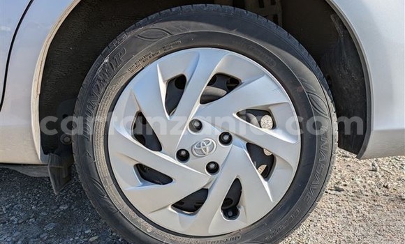 Nunua Imported Toyota Axio Fedha Gari ndani ya Dar es Salaam nchini Dar es Salaam Nunua Imported Toyota Axio Fedha Gari ndani ya Dar es Salaam nchini Dar es Salaam