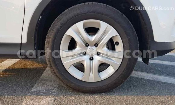 Nunua Imported Toyota RAV4 Nyeupe Gari ndani ya Import - Dubai nchini Arusha Nunua Imported Toyota RAV4 Nyeupe Gari ndani ya Import - Dubai nchini Arusha