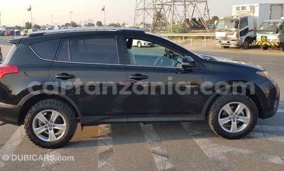 Nunua Imported Toyota RAV4 Nyeusi Gari ndani ya Import - Dubai nchini Arusha Nunua Imported Toyota RAV4 Nyeusi Gari ndani ya Import - Dubai nchini Arusha