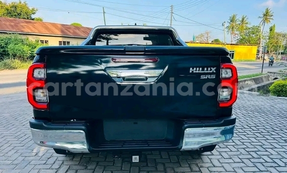 Buy Used Toyota Hilux Black Car in Biharamulo in Kagera