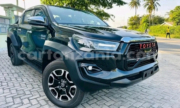 Nunua Ilio tumika Toyota Hilux Nyeusi Gari ndani ya Biharamulo nchini Kagera Nunua Ilio tumika Toyota Hilux Nyeusi Gari ndani ya Biharamulo nchini Kagera