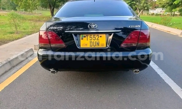 Buy Used Toyota Crown Black Car in Biharamulo in Kagera Buy Used Toyota Crown Black Car in Biharamulo in Kagera