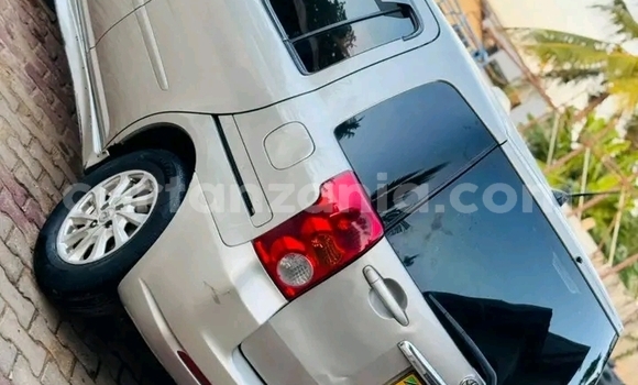 Buy Used Toyota Raum Other Car in Biharamulo in Kagera Buy Used Toyota Raum Other Car in Biharamulo in Kagera