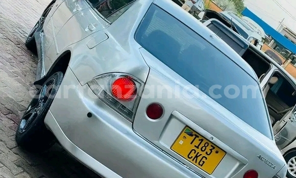 Buy Used Toyota Altezza White Car in Buhigwe in Kigoma Buy Used Toyota Altezza White Car in Buhigwe in Kigoma