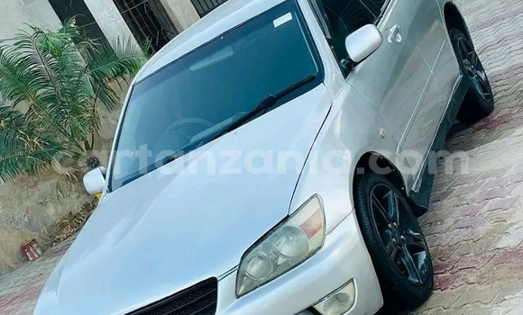 Nunua Ilio tumika Toyota Altezza Nyeupe Gari ndani ya Biharamulo nchini Kagera Nunua Ilio tumika Toyota Altezza Nyeupe Gari ndani ya Biharamulo nchini Kagera
