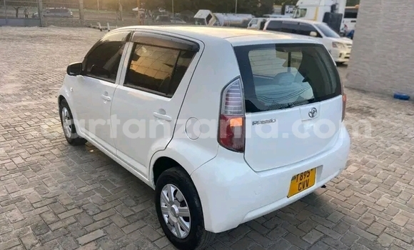 Buy Used Toyota Passo White Car in Biharamulo in Kagera