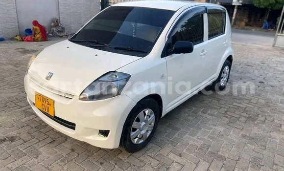 Buy Used Toyota Passo White Car in Biharamulo in Kagera Buy Used Toyota Passo White Car in Biharamulo in Kagera