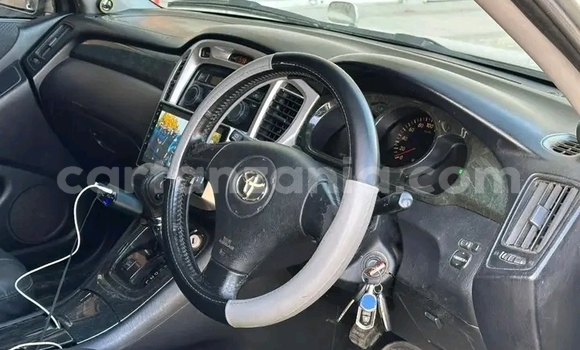 Buy Used Toyota Kluger Other Car in Buhigwe in Kigoma Buy Used Toyota Kluger Other Car in Buhigwe in Kigoma