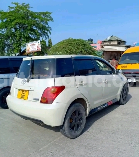 Big with watermark toyota ist simiyu busega 26667