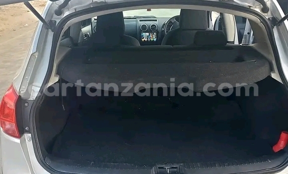 Buy Used Nissan Dualis White Car in Biharamulo in Kagera Buy Used Nissan Dualis White Car in Biharamulo in Kagera