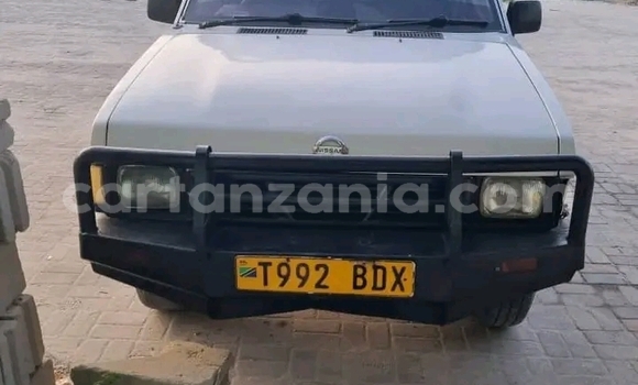 Buy Used Nissan Datsun White Car in Biharamulo in Kagera Buy Used Nissan Datsun White Car in Biharamulo in Kagera
