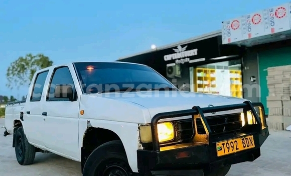 Buy Used Nissan Datsun White Car in Biharamulo in Kagera Buy Used Nissan Datsun White Car in Biharamulo in Kagera