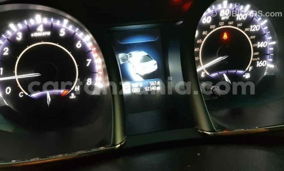 Nunua Imported Toyota Avalon Nyeusi Gari ndani ya Import - Dubai nchini Arusha Nunua Imported Toyota Avalon Nyeusi Gari ndani ya Import - Dubai nchini Arusha