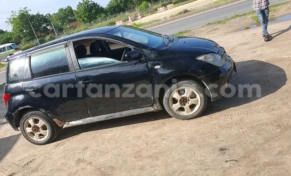 Nunua Ilio tumika Toyota IST Nyeusi Gari ndani ya Biharamulo nchini Kagera Nunua Ilio tumika Toyota IST Nyeusi Gari ndani ya Biharamulo nchini Kagera