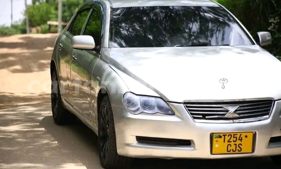 Buy Used Toyota Mark X White Car in Biharamulo in Kagera Buy Used Toyota Mark X White Car in Biharamulo in Kagera