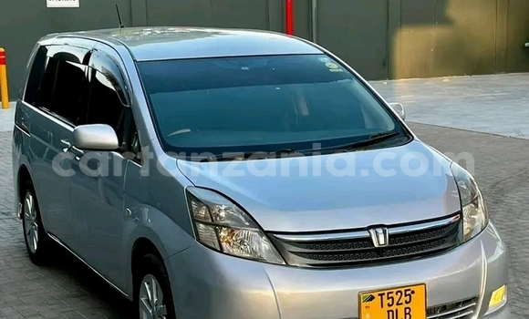 Buy Used Toyota IST Other Car in Biharamulo in Kagera Buy Used Toyota IST Other Car in Biharamulo in Kagera
