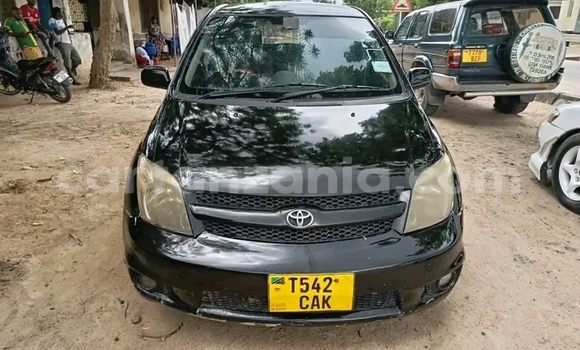 Buy Used Toyota IST Black Car in Chunya in Mbeya Buy Used Toyota IST Black Car in Chunya in Mbeya