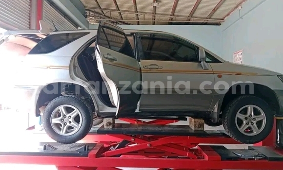 Buy Used Toyota Harrier Other Car in Bwanga in Kagera Buy Used Toyota Harrier Other Car in Bwanga in Kagera