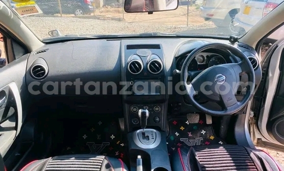 Buy Used Nissan Dualis White Car in Bwanga in Kagera Buy Used Nissan Dualis White Car in Bwanga in Kagera