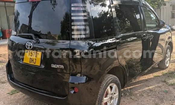Buy Used Toyota Sienta Black Car in Bwanga in Kagera Buy Used Toyota Sienta Black Car in Bwanga in Kagera
