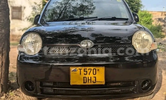 Buy Used Toyota Sienta Black Car in Bwanga in Kagera Buy Used Toyota Sienta Black Car in Bwanga in Kagera
