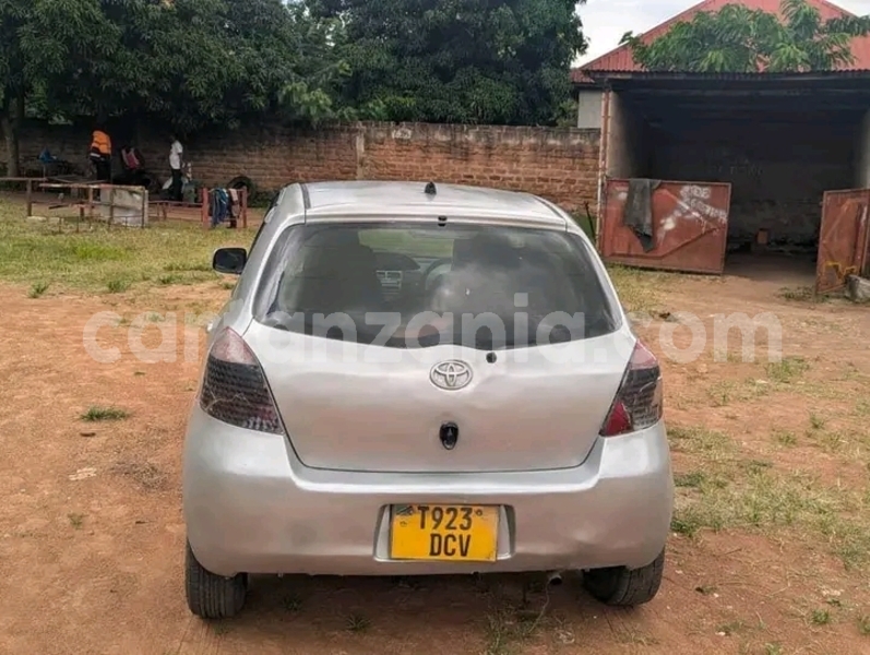 Big with watermark toyota vitz kagera bwanga 26729