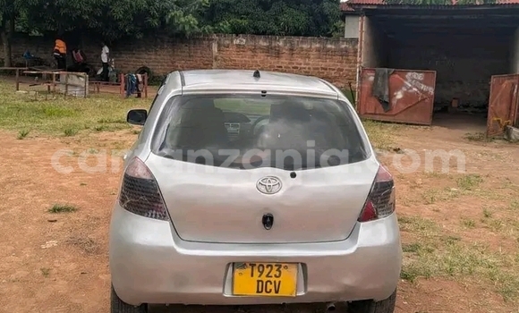 Buy Used Toyota Vitz Other Car in Bwanga in Kagera