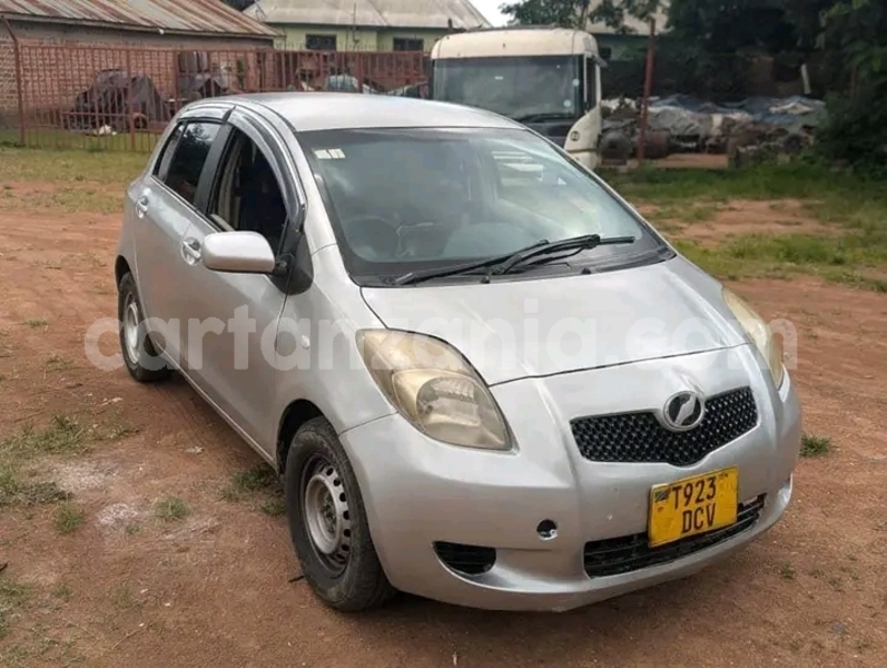 Big with watermark toyota vitz kagera bwanga 26729