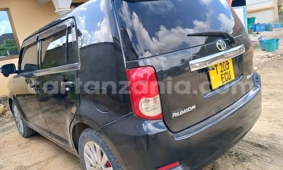 Buy Used Toyota Runx Black Car in Bwanga in Kagera Buy Used Toyota Runx Black Car in Bwanga in Kagera