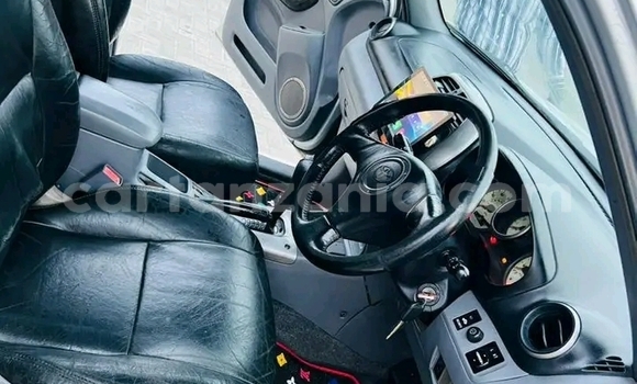 Buy Used Toyota RAV4 White Car in Dar es Salaam in Dar es Salaam Buy Used Toyota RAV4 White Car in Dar es Salaam in Dar es Salaam