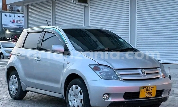 Buy Used Toyota IST Other Car in Igunga in Tabora Buy Used Toyota IST Other Car in Igunga in Tabora