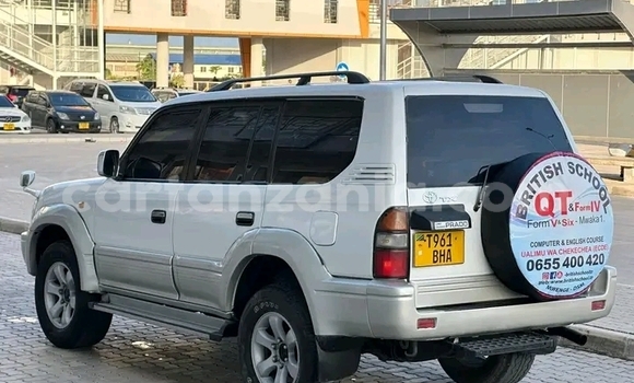 Buy Used Toyota Land Cruiser Prado Other Car in Biharamulo in Kagera Buy Used Toyota Land Cruiser Prado Other Car in Biharamulo in Kagera