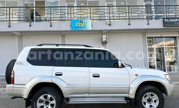 Buy Used Toyota Land Cruiser Prado Other Car in Biharamulo in Kagera Buy Used Toyota Land Cruiser Prado Other Car in Biharamulo in Kagera