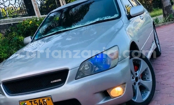 Buy Used Toyota Altezza White Car in Bahi in Dodoma Buy Used Toyota Altezza White Car in Bahi in Dodoma