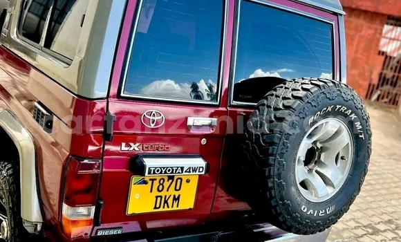 Buy Used Toyota Land Cruiser Prado Red Car in Buhigwe in Kigoma Buy Used Toyota Land Cruiser Prado Red Car in Buhigwe in Kigoma