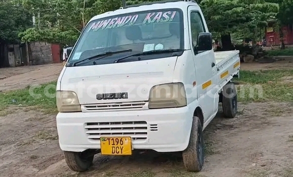 Buy Used Suzuki Carry White Car in Buhigwe in Kigoma