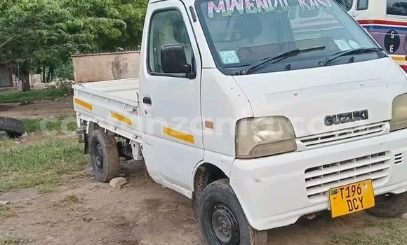Buy Used Suzuki Carry White Car in Buhigwe in Kigoma Buy Used Suzuki Carry White Car in Buhigwe in Kigoma