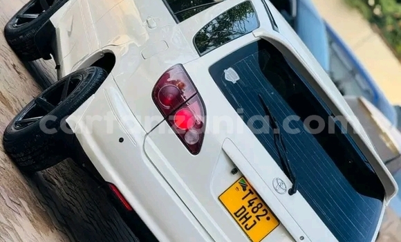 Nunua Ilio tumika Toyota Harrier Nyeupe Gari ndani ya Biharamulo nchini Kagera Nunua Ilio tumika Toyota Harrier Nyeupe Gari ndani ya Biharamulo nchini Kagera