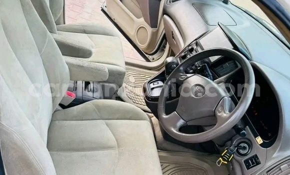 Nunua Ilio tumika Toyota Harrier Nyeupe Gari ndani ya Biharamulo nchini Kagera Nunua Ilio tumika Toyota Harrier Nyeupe Gari ndani ya Biharamulo nchini Kagera