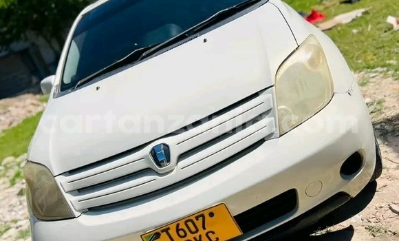 Nunua Ilio tumika Toyota IST Nyeupe Gari ndani ya Buhigwe nchini Kigoma Nunua Ilio tumika Toyota IST Nyeupe Gari ndani ya Buhigwe nchini Kigoma