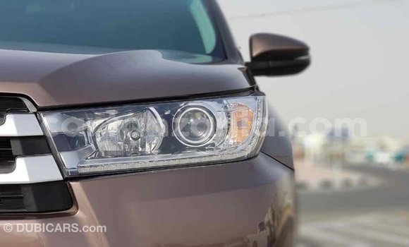 Buy Import Toyota Highlander Brown Car in Import - Dubai in Arusha Buy Import Toyota Highlander Brown Car in Import - Dubai in Arusha