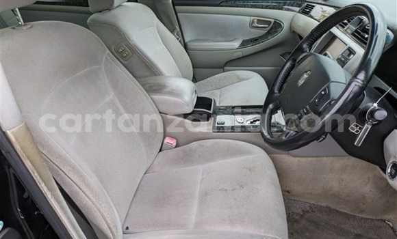 Buy Import Toyota Crown Black Car in Dar es Salaam in Dar es Salaam Buy Import Toyota Crown Black Car in Dar es Salaam in Dar es Salaam