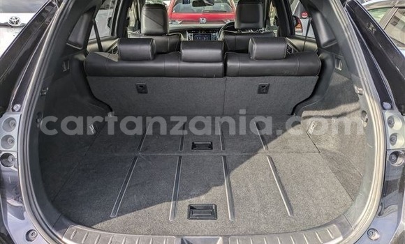 Nunua Imported Toyota Harrier Nyeusi Gari ndani ya Dar es Salaam nchini Dar es Salaam Nunua Imported Toyota Harrier Nyeusi Gari ndani ya Dar es Salaam nchini Dar es Salaam