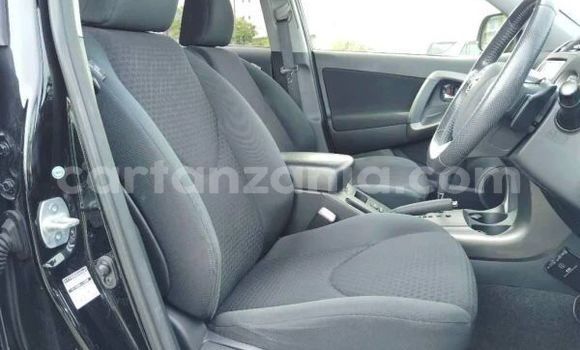 Nunua Imported Toyota Vanguard Nyeusi Gari ndani ya Dar es Salaam nchini Dar es Salaam Nunua Imported Toyota Vanguard Nyeusi Gari ndani ya Dar es Salaam nchini Dar es Salaam