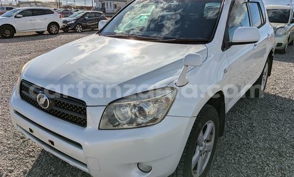 Buy Import Toyota RAV4 White Car in Dar es Salaam in Dar es Salaam Buy Import Toyota RAV4 White Car in Dar es Salaam in Dar es Salaam