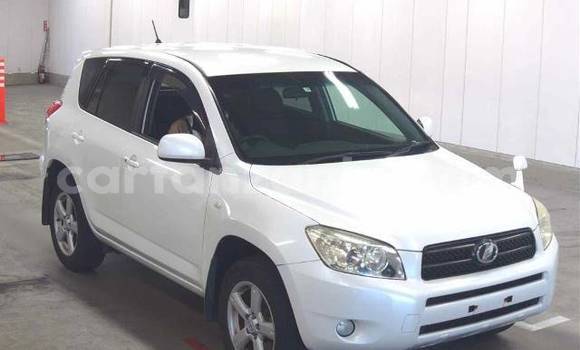 Buy Import Toyota RAV4 White Car in Dar es Salaam in Dar es Salaam Buy Import Toyota RAV4 White Car in Dar es Salaam in Dar es Salaam