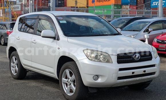 Buy Import Toyota RAV4 White Car in Dar es Salaam in Dar es Salaam
